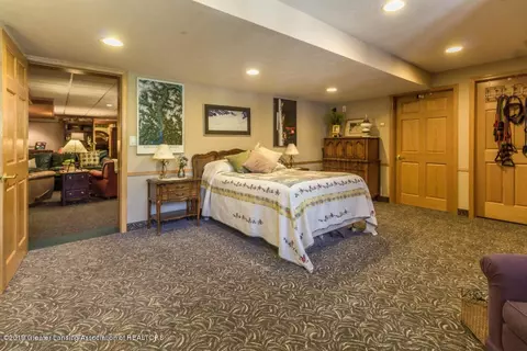 7575 E Howe Rd, Bath, MI 48808 photo 34