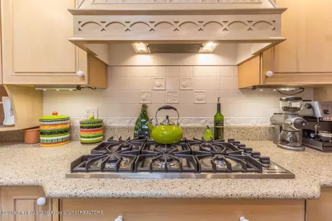 7575 E Howe Rd, Bath, MI 48808 photo 7