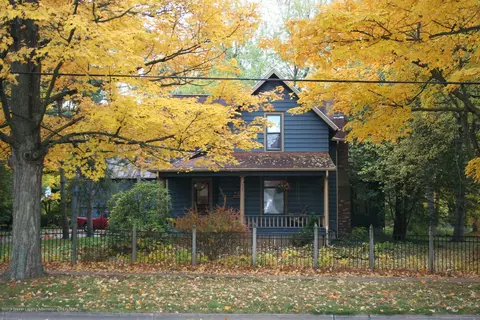 703 W Main St, Dewitt, MI 48820 photo 1