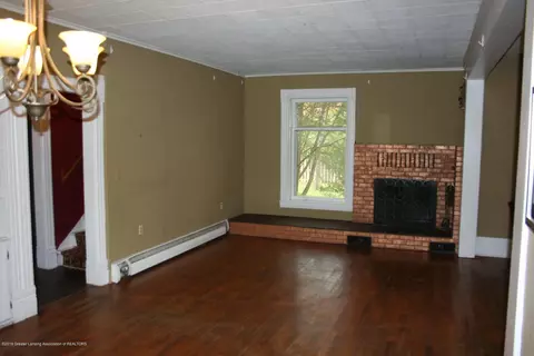 703 W Main St, Dewitt, MI 48820 photo 5