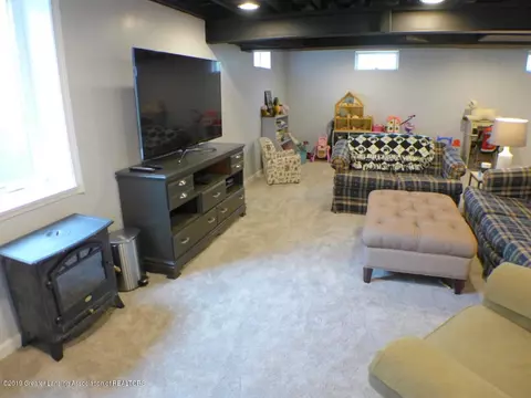 216 Westbrook, Dewitt, MI 48820 photo 38