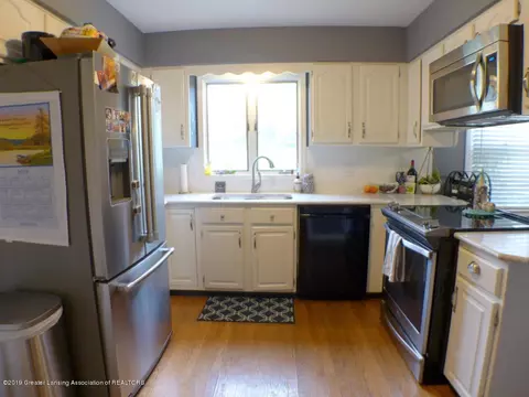 216 Westbrook, Dewitt, MI 48820 photo 18