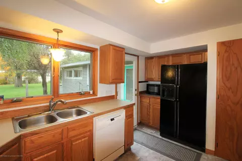 1101 E Taft Rd, Saint Johns, MI 48879 photo 14