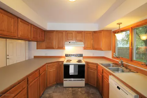 1101 E Taft Rd, Saint Johns, MI 48879 photo 12