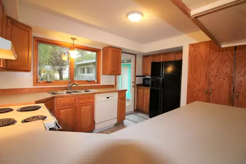 1101 E Taft Rd, Saint Johns, MI 48879 photo 13