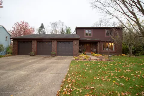 885 Moss Glen Cir, Haslett, MI 48840 photo 1