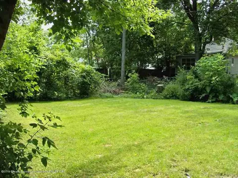 623 Cooper Ave, Lansing, MI 48910 photo 19