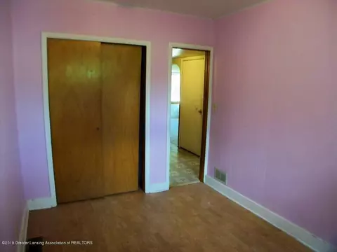 623 Cooper Ave, Lansing, MI 48910 photo 10