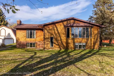 2050 W Clark Rd, Dewitt, MI 48820 photo 4
