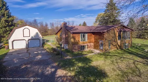 2050 W Clark Rd, Dewitt, MI 48820 photo 2