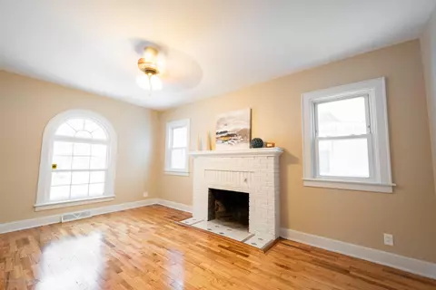 2013 Drexel Rd, Lansing, MI 48915 photo 7