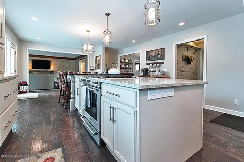 4247 Barton Rd, Lansing, MI 48917 photo 13