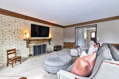 4247 Barton Rd, Lansing, MI 48917 photo 6