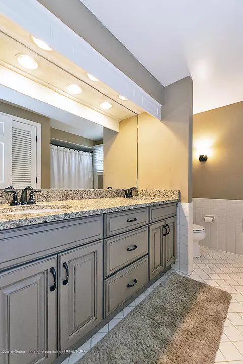 4247 Barton Rd, Lansing, MI 48917 photo 27