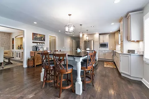 4247 Barton Rd, Lansing, MI 48917 photo 10