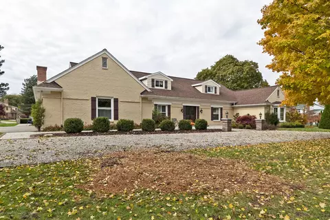 4247 Barton Rd, Lansing, MI 48917 photo 2