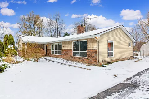 10421 S Krepps Rd, Dewitt, MI 48820 photo 3