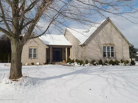3590 Laureate Dr, Holt, MI 48842 photo 1