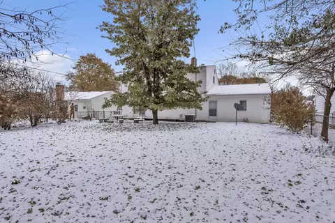 2916 Colchester Rd, Lansing, MI 48906 photo 40