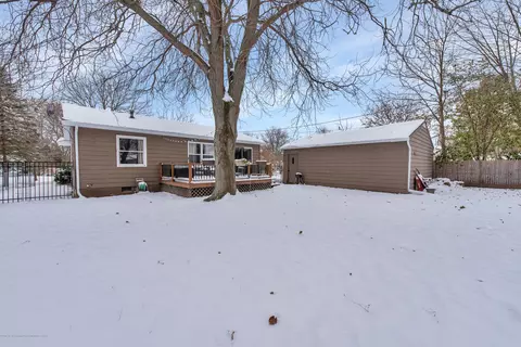 3909 Seaway Dr, Lansing, MI 48911 photo 27