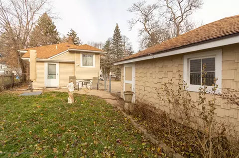 716 Vernon, Lansing, MI 48910 photo 32