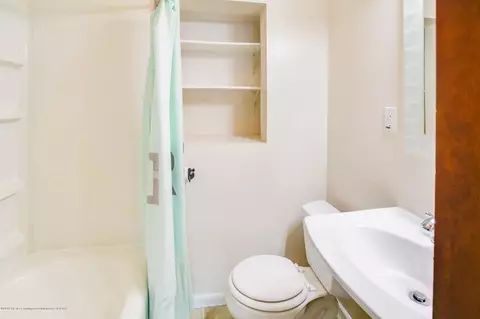 716 Vernon, Lansing, MI 48910 photo 12