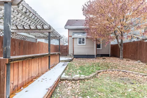 1713 Herbert St, Lansing, MI 48910 photo 25