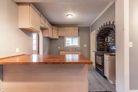 1713 Herbert St, Lansing, MI 48910 photo 5