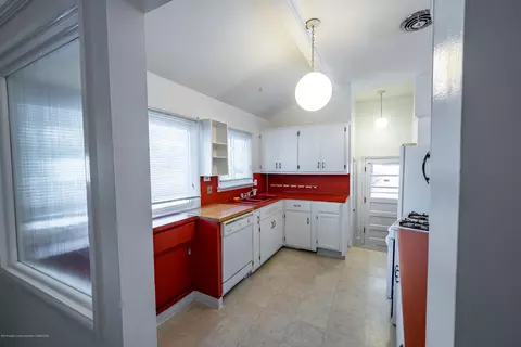 1403 Weber Dr, Lansing, MI 48912 photo 7