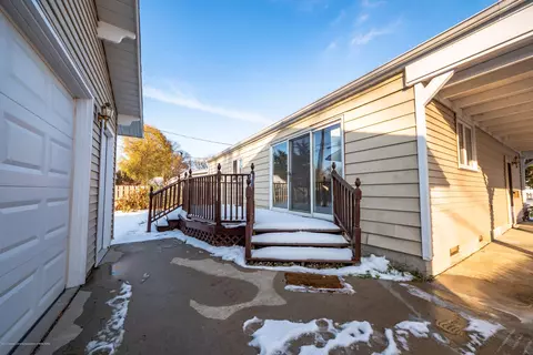 1403 Weber Dr, Lansing, MI 48912 photo 21