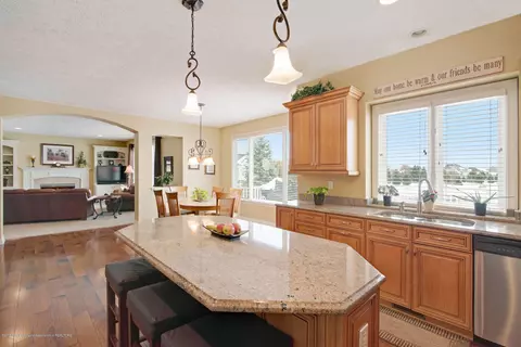 12621 Paradise Dr, Dewitt, MI 48820 photo 8