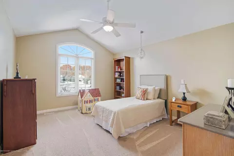 12621 Paradise Dr, Dewitt, MI 48820 photo 27