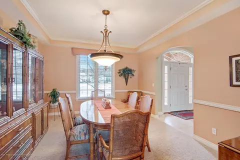12621 Paradise Dr, Dewitt, MI 48820 photo 9