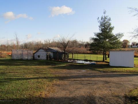2193 Barry Rd, Williamston, MI 48895 photo 8