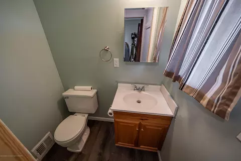 2540 E Cavanaugh Rd, Lansing, MI 48910 photo 26