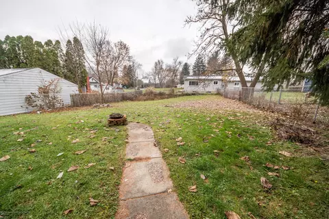 2540 E Cavanaugh Rd, Lansing, MI 48910 photo 28