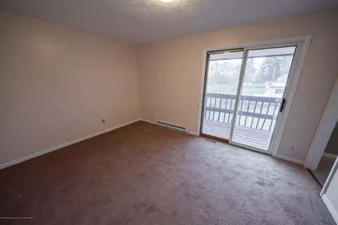2540 E Cavanaugh Rd, Lansing, MI 48910 photo 14