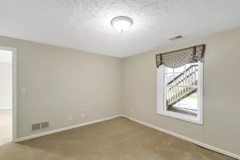 5200 Hawk Hollow Dr, Bath, MI 48808 photo 38
