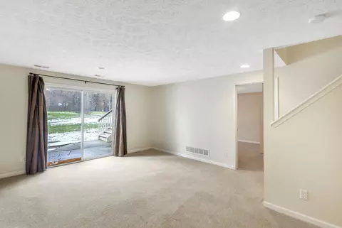 5200 Hawk Hollow Dr, Bath, MI 48808 photo 28