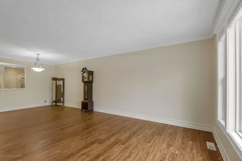 5200 Hawk Hollow Dr, Bath, MI 48808 photo 16