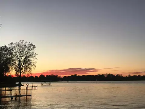 5897 E Lake Dr, Haslett, MI 48840 photo 3