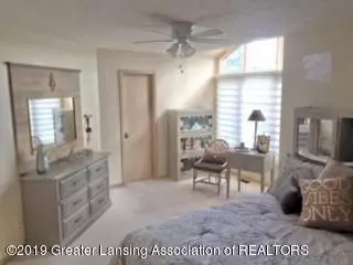 5897 E Lake Dr, Haslett, MI 48840 photo 28