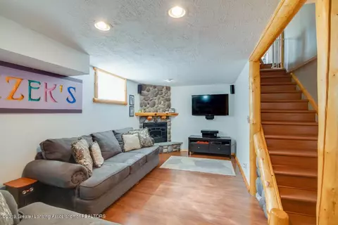 117 Wilson St, Dewitt, MI 48820 photo 29