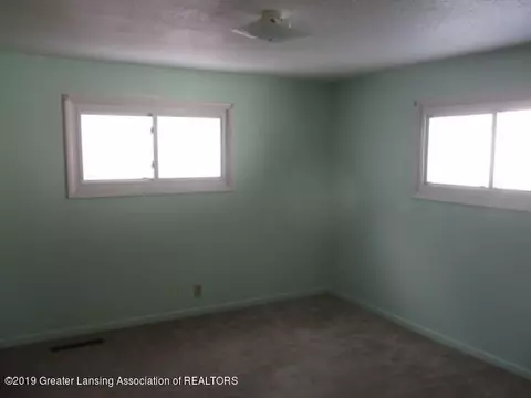 809 Irvington Ave, Lansing, MI 48910 photo 8