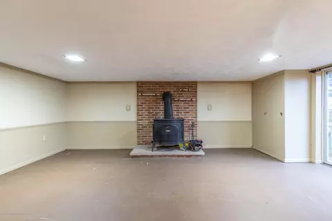 5976 Harper Rd, Holt, MI 48842 photo 22