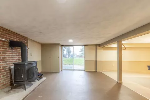 5976 Harper Rd, Holt, MI 48842 photo 21