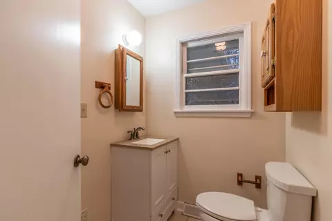 5976 Harper Rd, Holt, MI 48842 photo 18