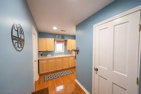 902 Elmwood, Dewitt, MI 48820 photo 13