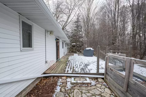 902 Elmwood, Dewitt, MI 48820 photo 32