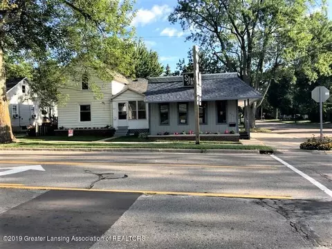 611 E State St, Saint Johns, MI 48879 photo 1
